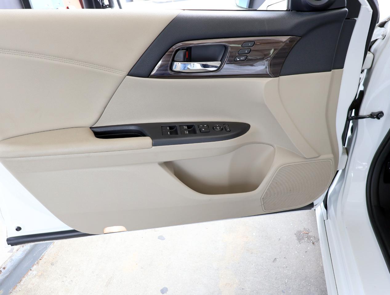 Honda Accord Touring V6 Sedan 2016