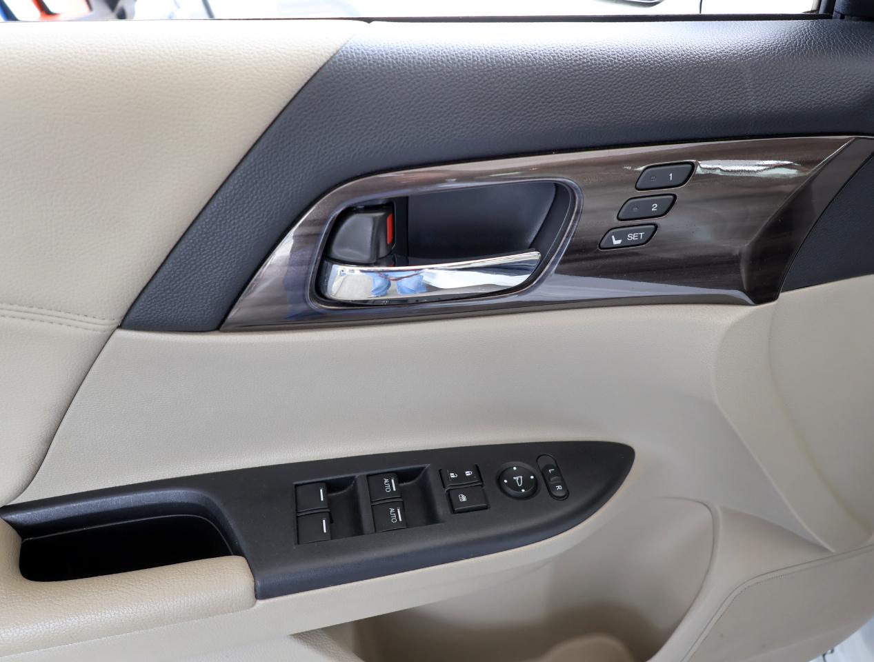 Honda Accord Touring V6 Sedan 2016