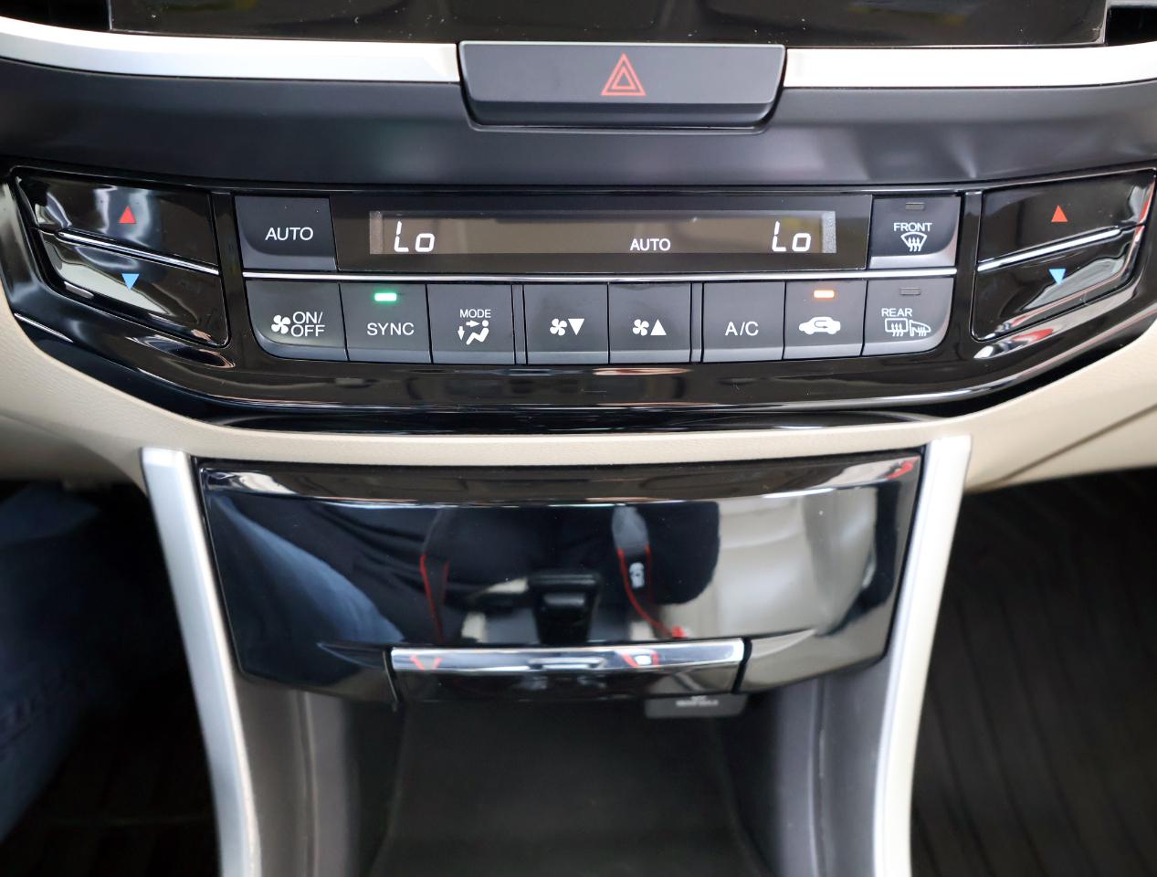 Honda Accord Touring V6 Sedan 2016