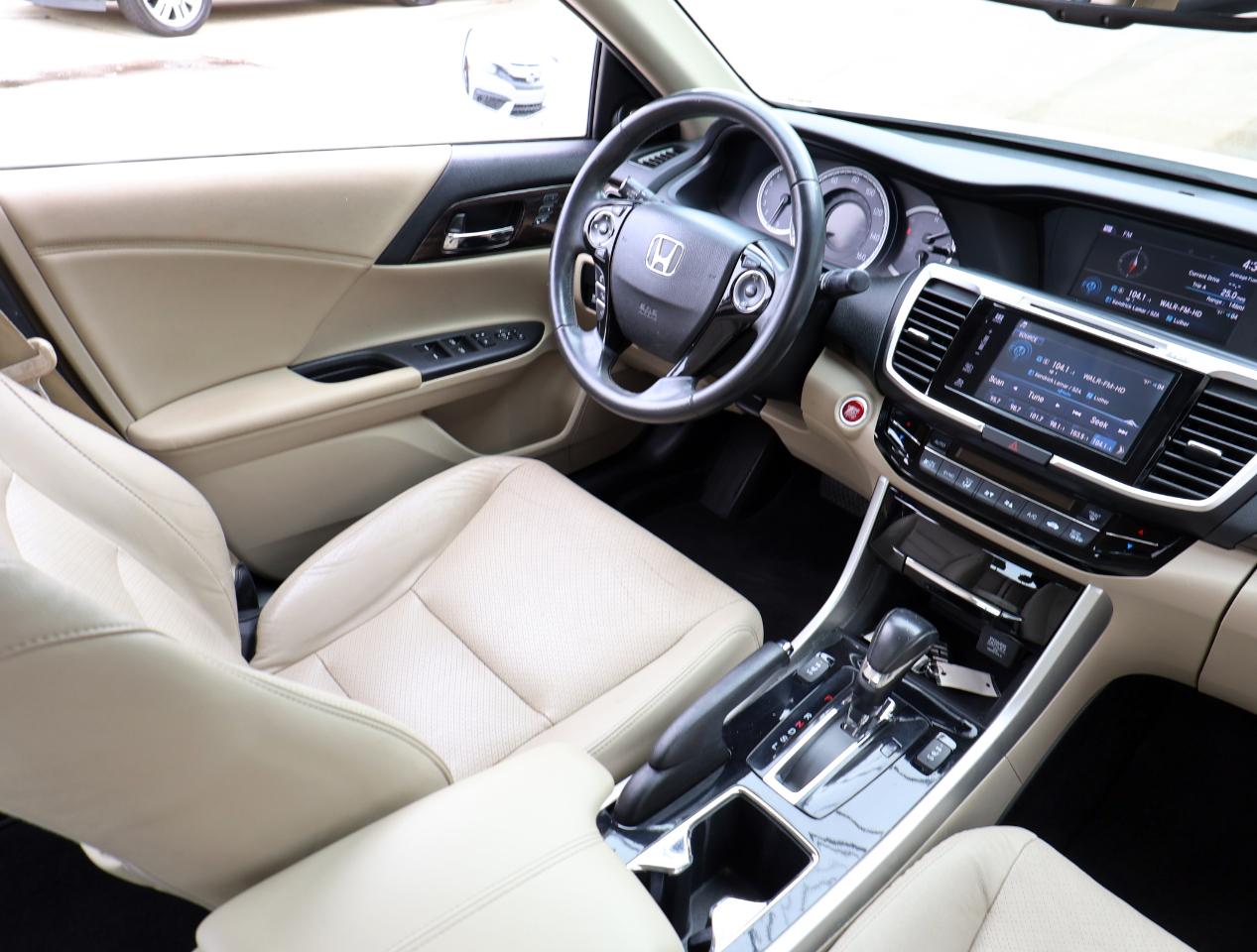 Honda Accord EX-L Sedan CVT 2016