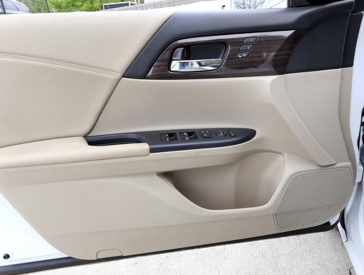 Honda Accord EX-L Sedan CVT 2016