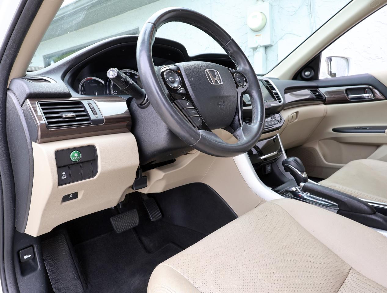 Honda Accord EX-L Sedan CVT 2016