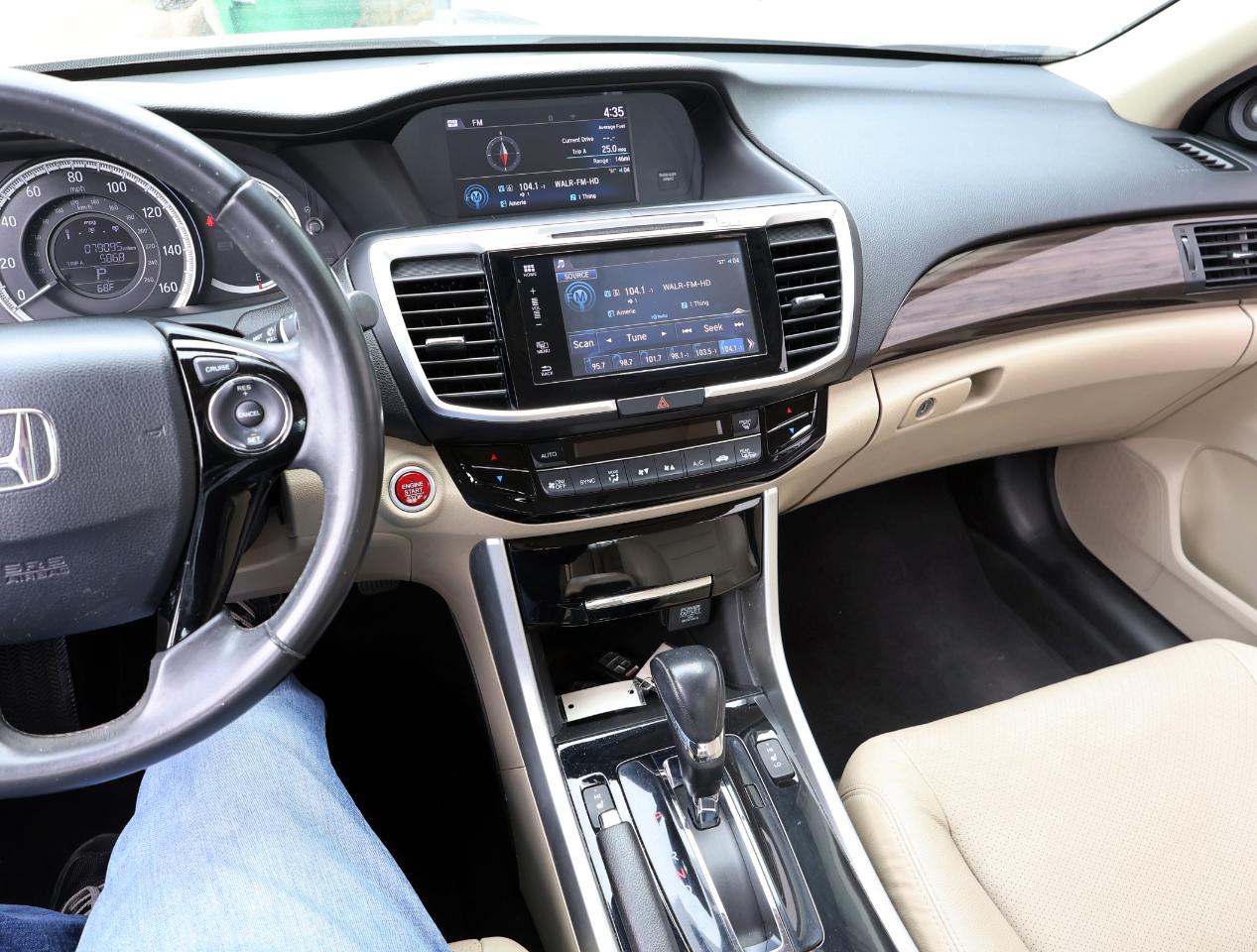 Honda Accord EX-L Sedan CVT 2016