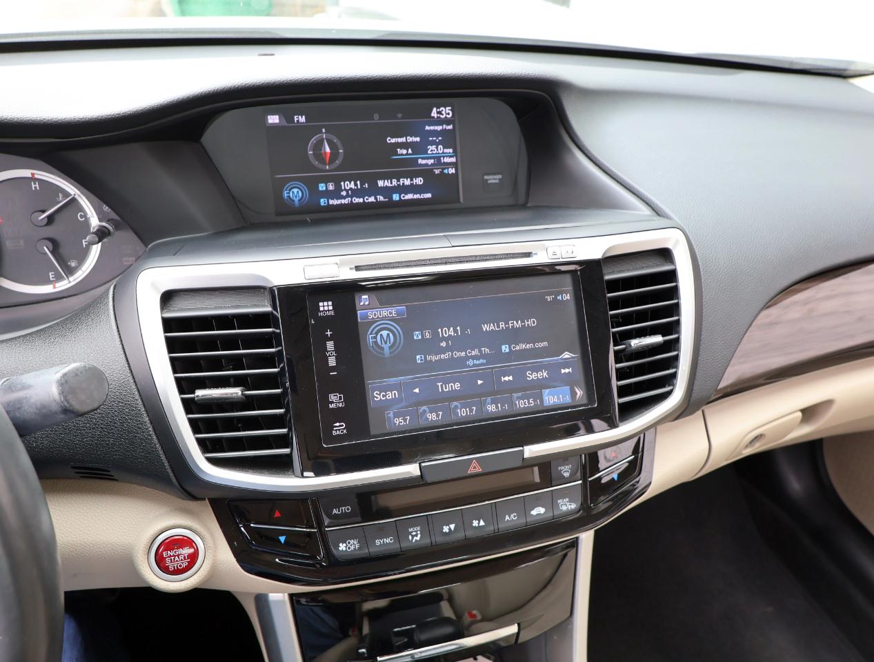 Honda Accord EX-L Sedan CVT 2016