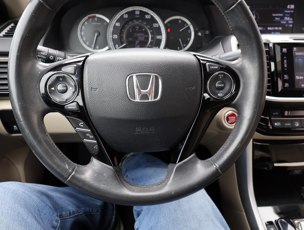 Honda Accord EX-L Sedan CVT 2016