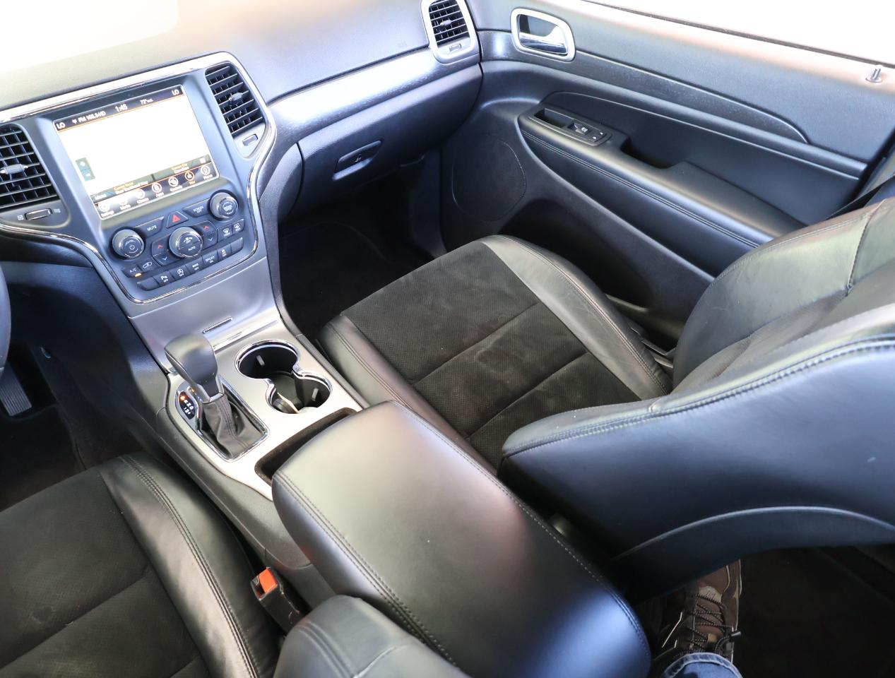 Jeep Grand Cherokee  2018