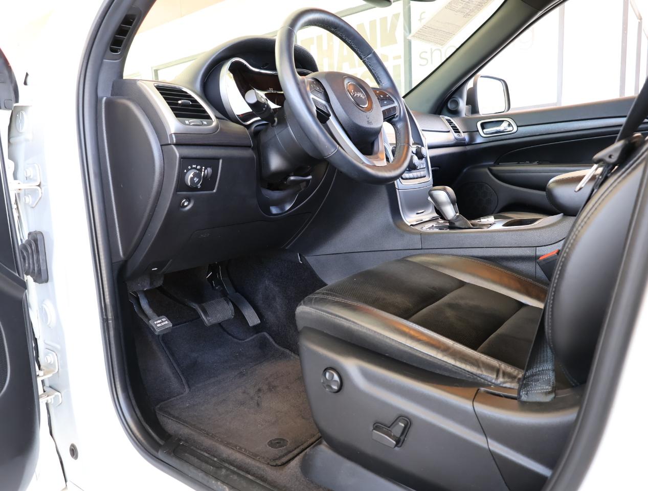 Jeep Grand Cherokee  2018