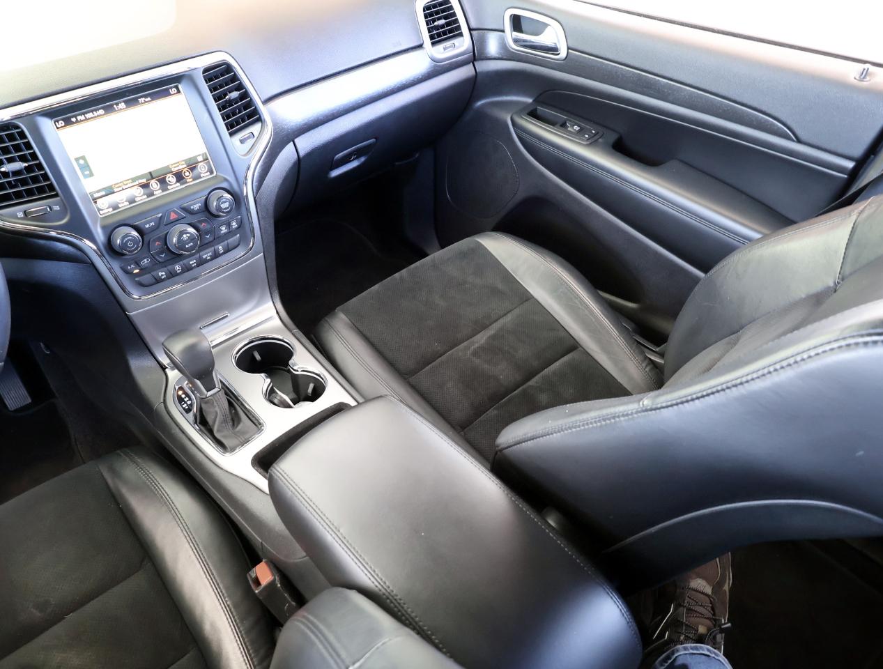 Jeep Grand Cherokee  2018