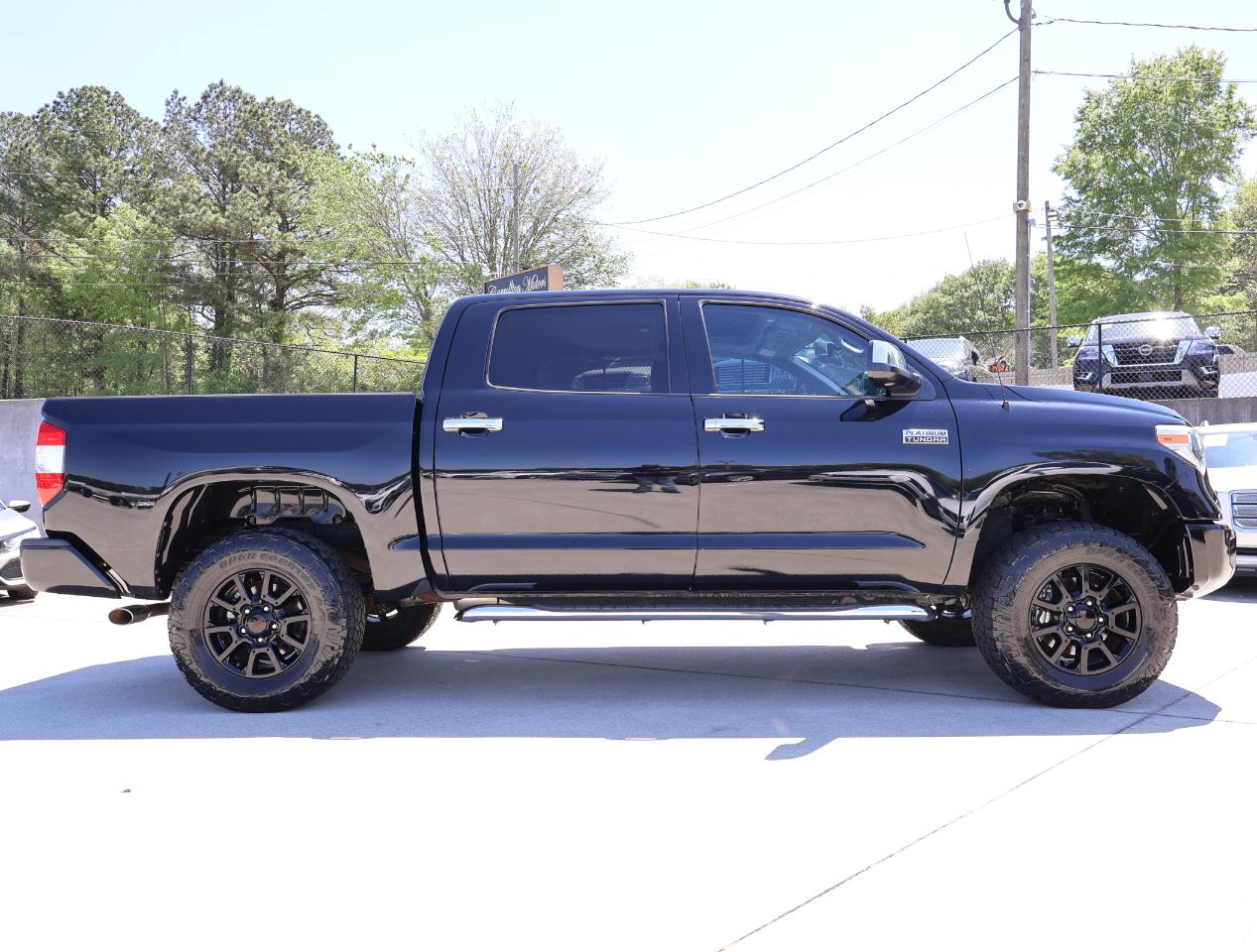 Toyota Tundra  2018