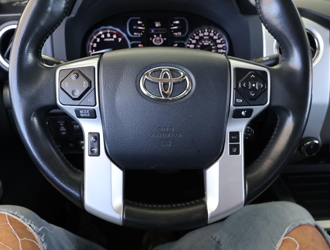 Toyota Tundra  2018