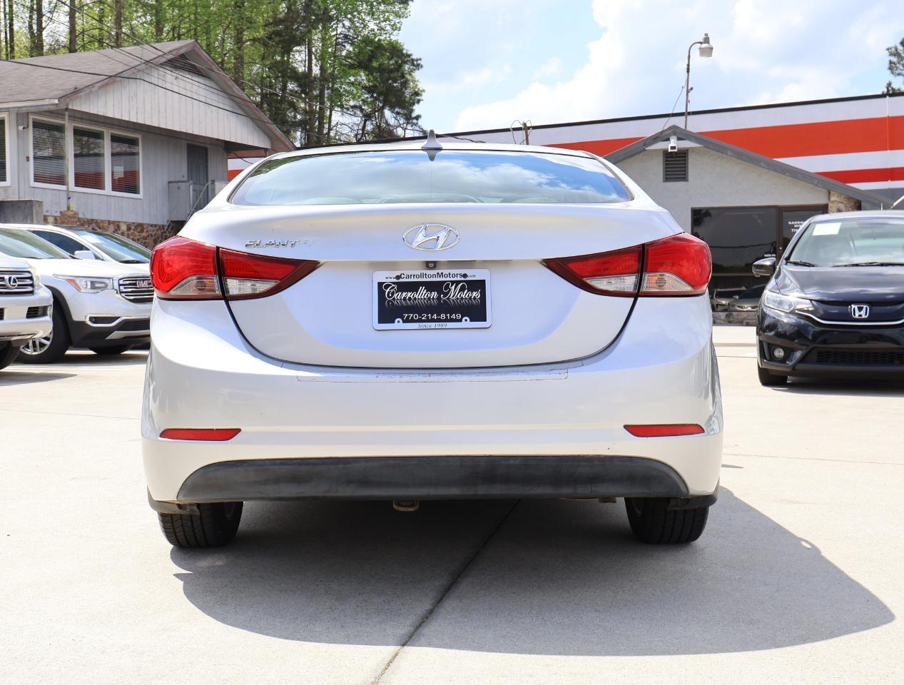 Hyundai Elantra SE 2014