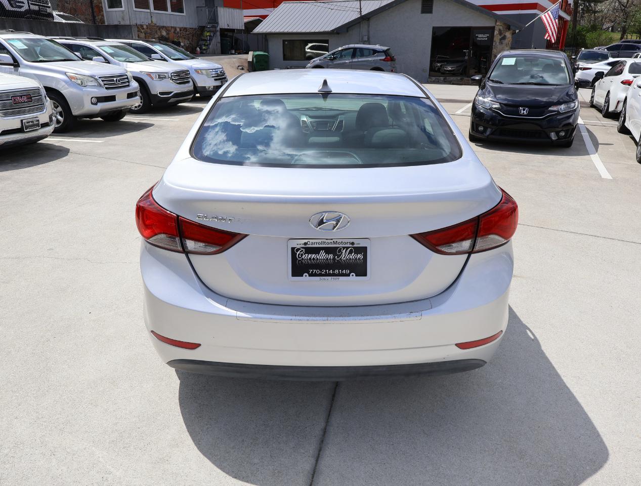 Hyundai Elantra SE 2014