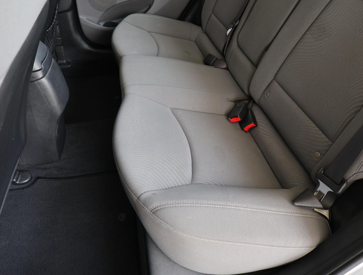 Hyundai Elantra SE 2014