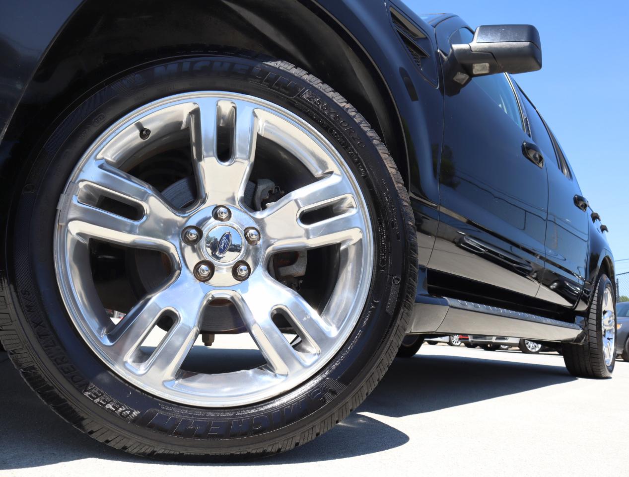 Ford Explorer Sport Trac  2010