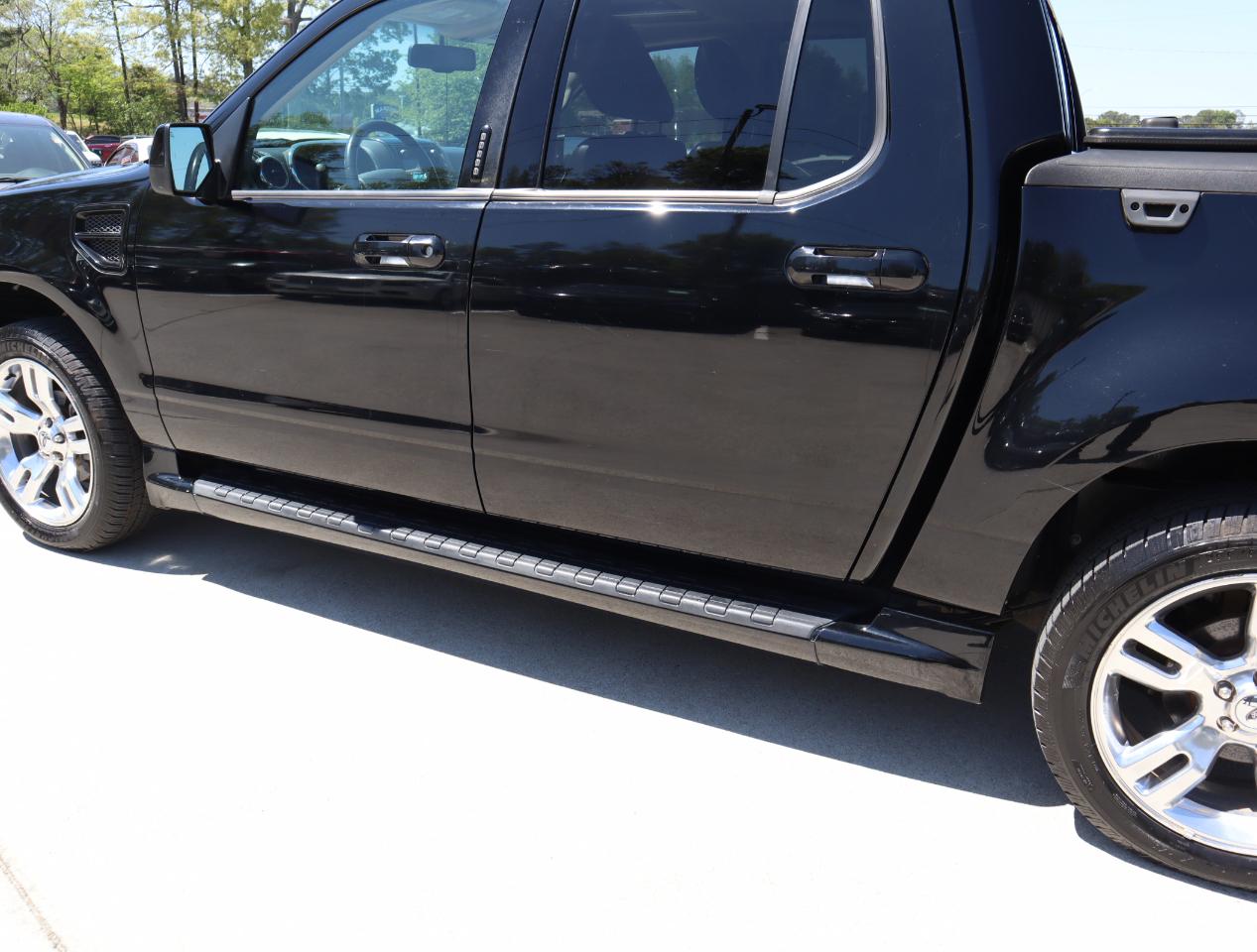 Ford Explorer Sport Trac  2010