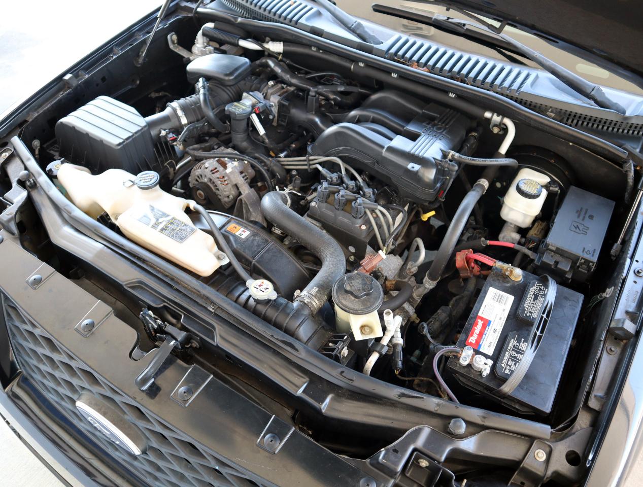 Ford Explorer Sport Trac  2010