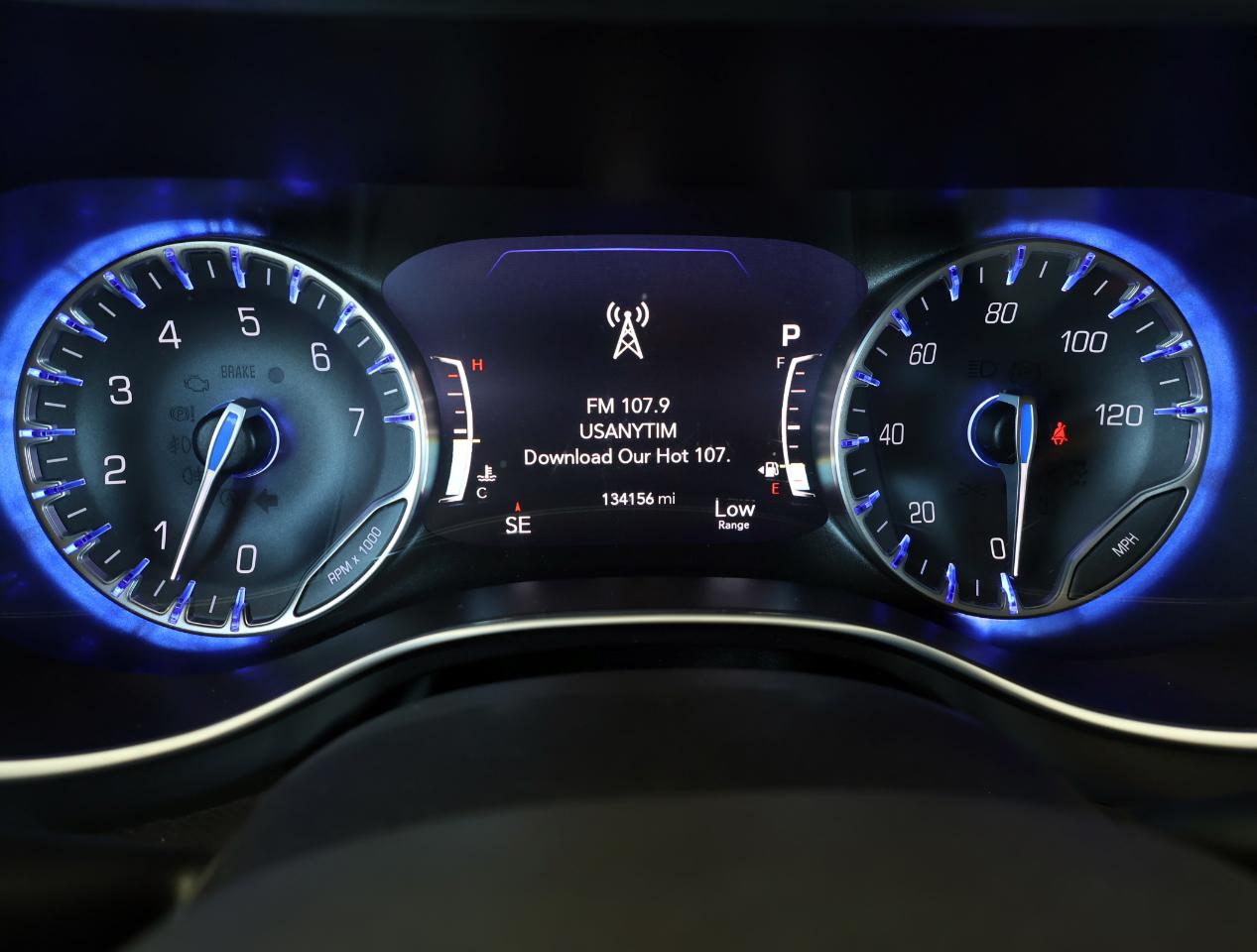 Chrysler Pacifica Limited 2017