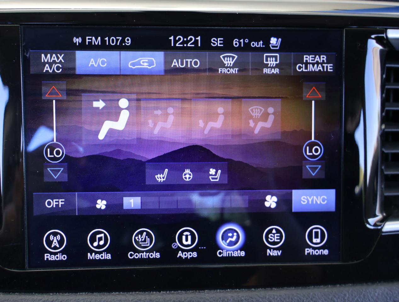 Chrysler Pacifica Limited 2017