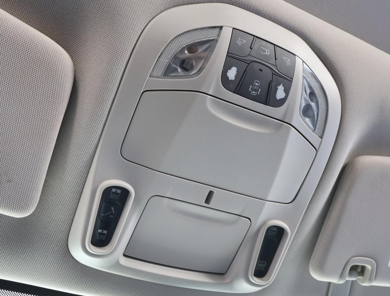 Chrysler Pacifica Limited 2017