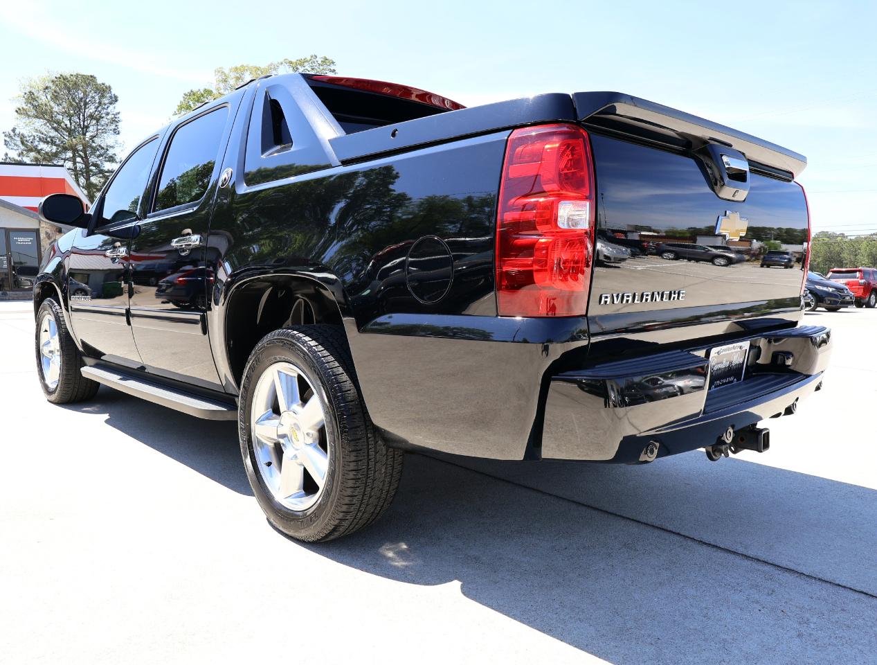 Chevrolet Avalanche LT 2WD 2013