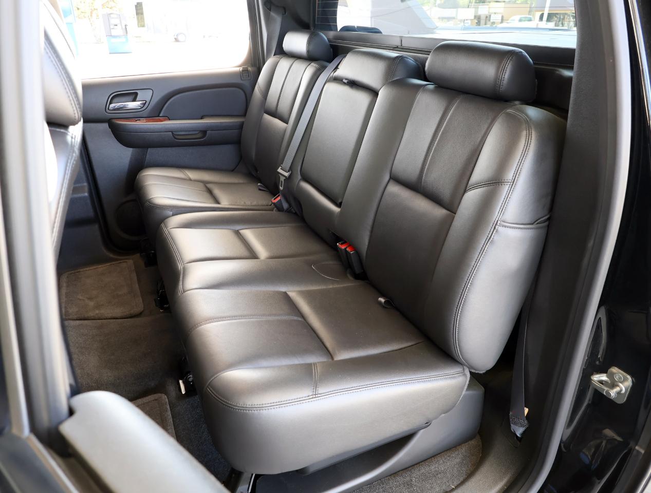 Chevrolet Avalanche LT 2WD 2013