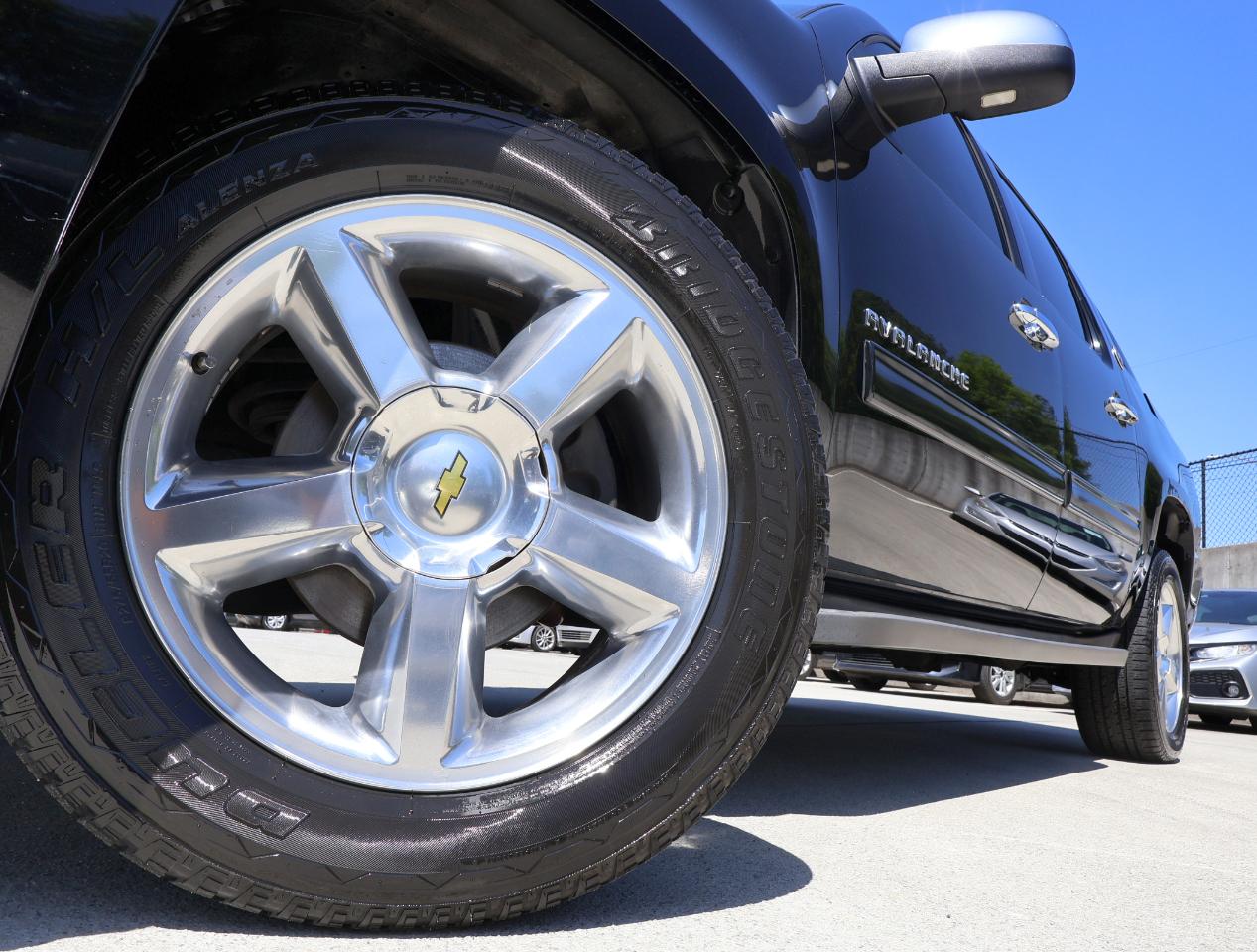 Chevrolet Avalanche LT 2WD 2013