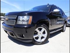 2013 Chevrolet Avalanche 