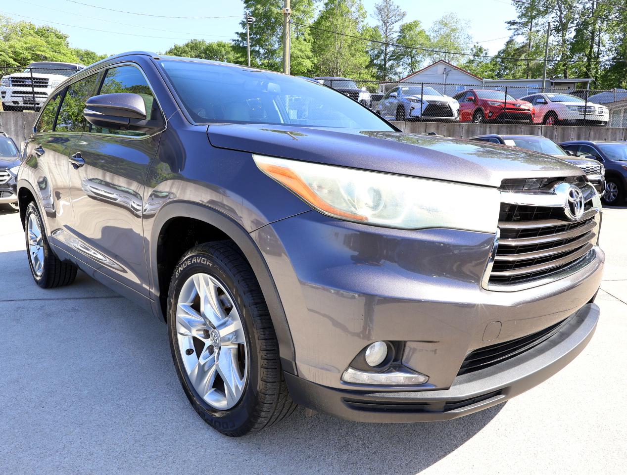 Toyota Highlander Limited FWD V6 2015