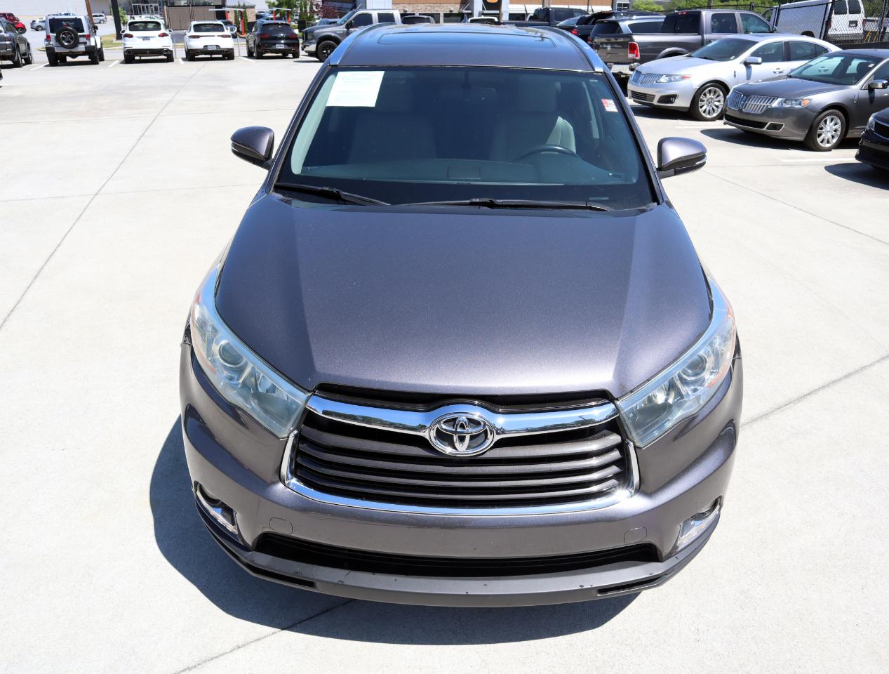 Toyota Highlander Limited FWD V6 2015