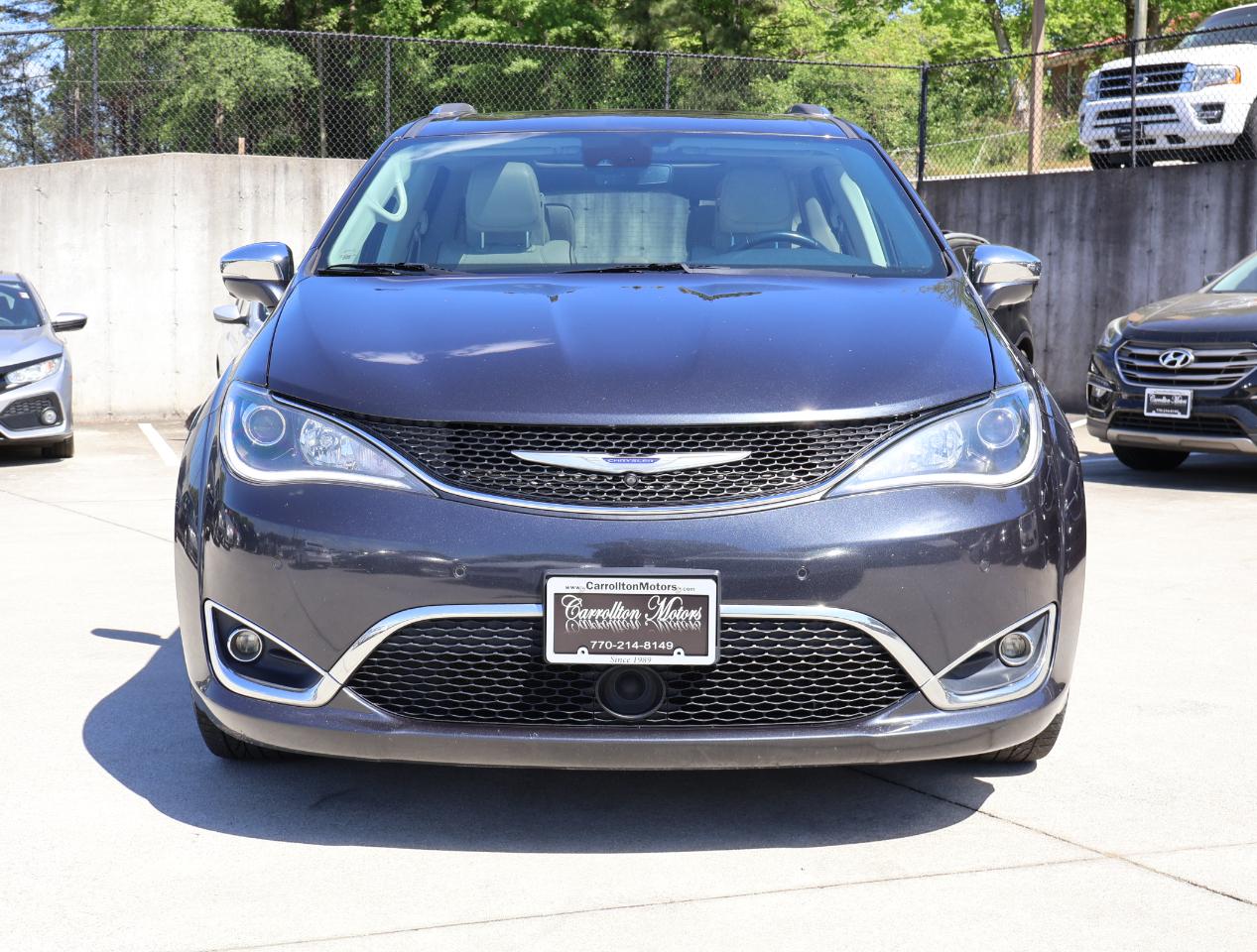 Chrysler Pacifica Limited 2020