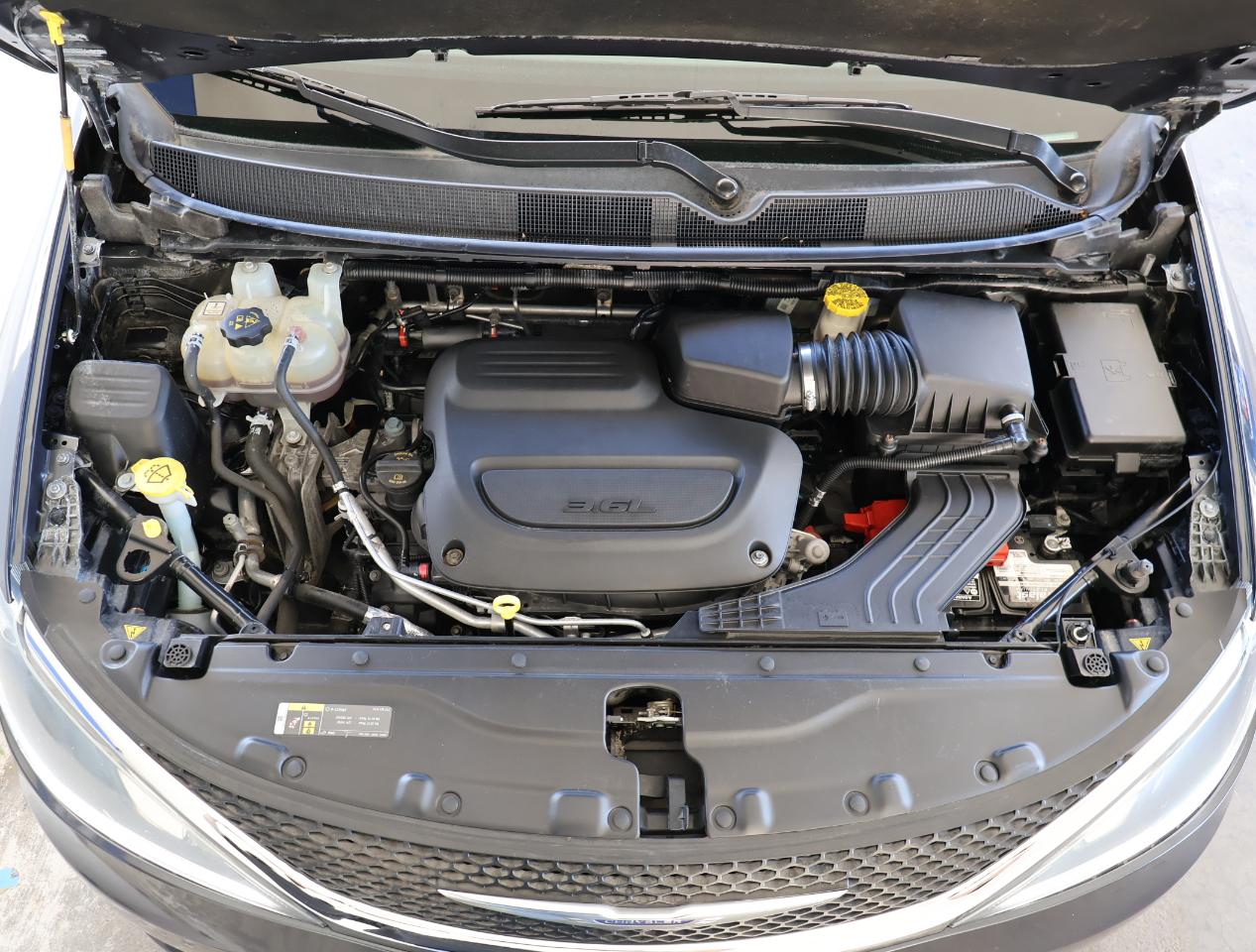 Chrysler Pacifica Limited 2020