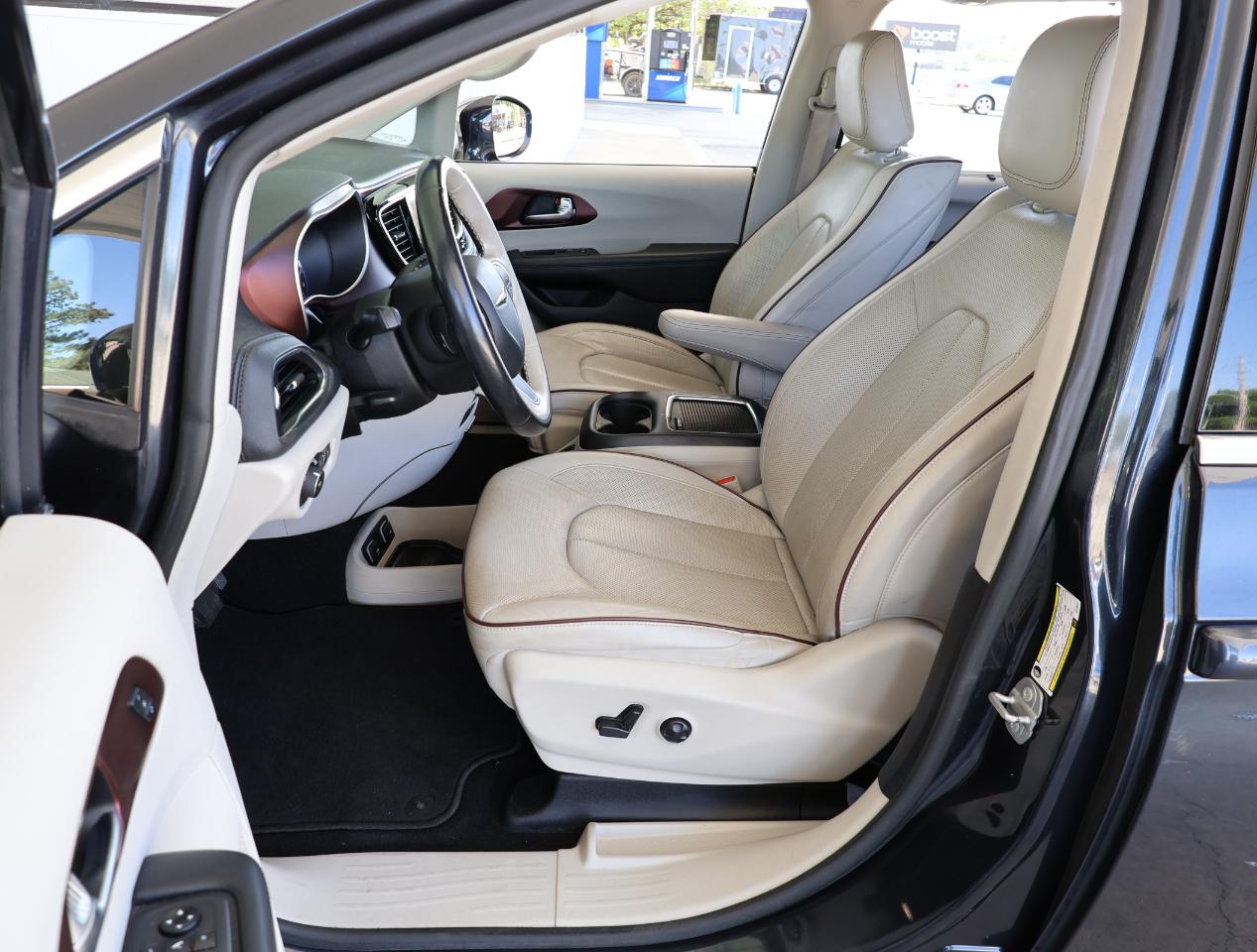 Chrysler Pacifica Limited 2020