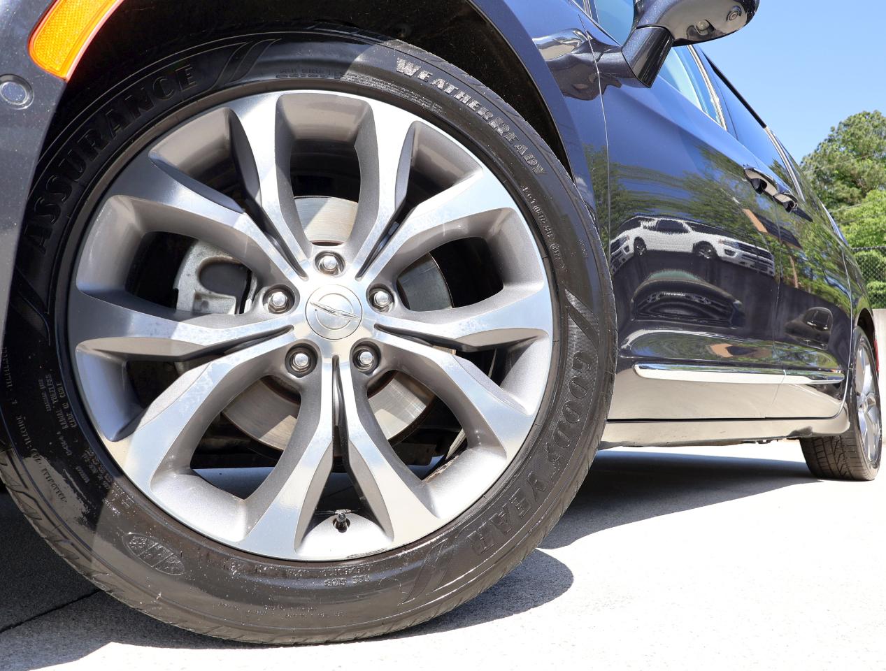 Chrysler Pacifica Limited 2020