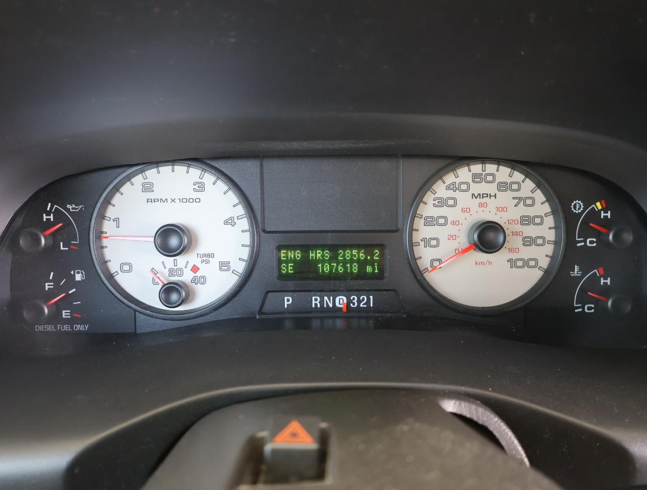 Ford F-250 SD Lariat Crew Cab Long Bed 2WD 2006