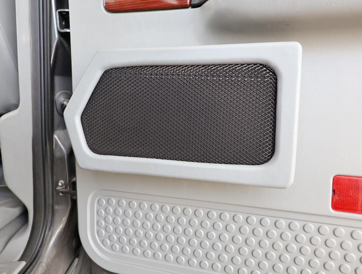 Ford F-250 SD Lariat Crew Cab Long Bed 2WD 2006