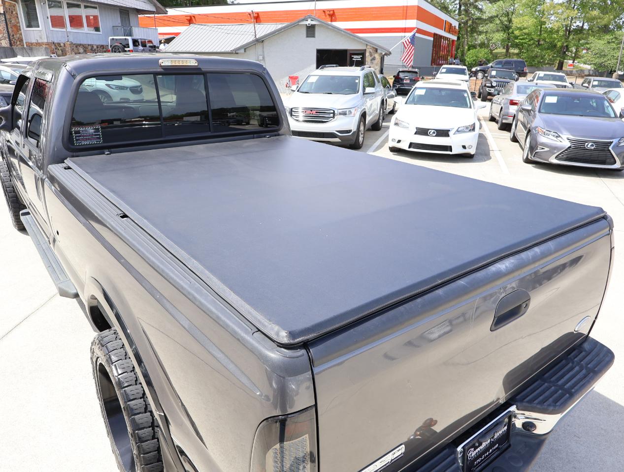 Ford F-250 SD Lariat Crew Cab Long Bed 2WD 2006