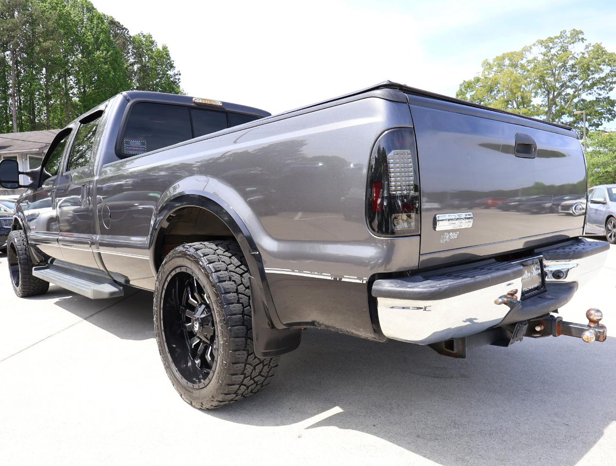 Ford F-250 SD Lariat Crew Cab Long Bed 2WD 2006