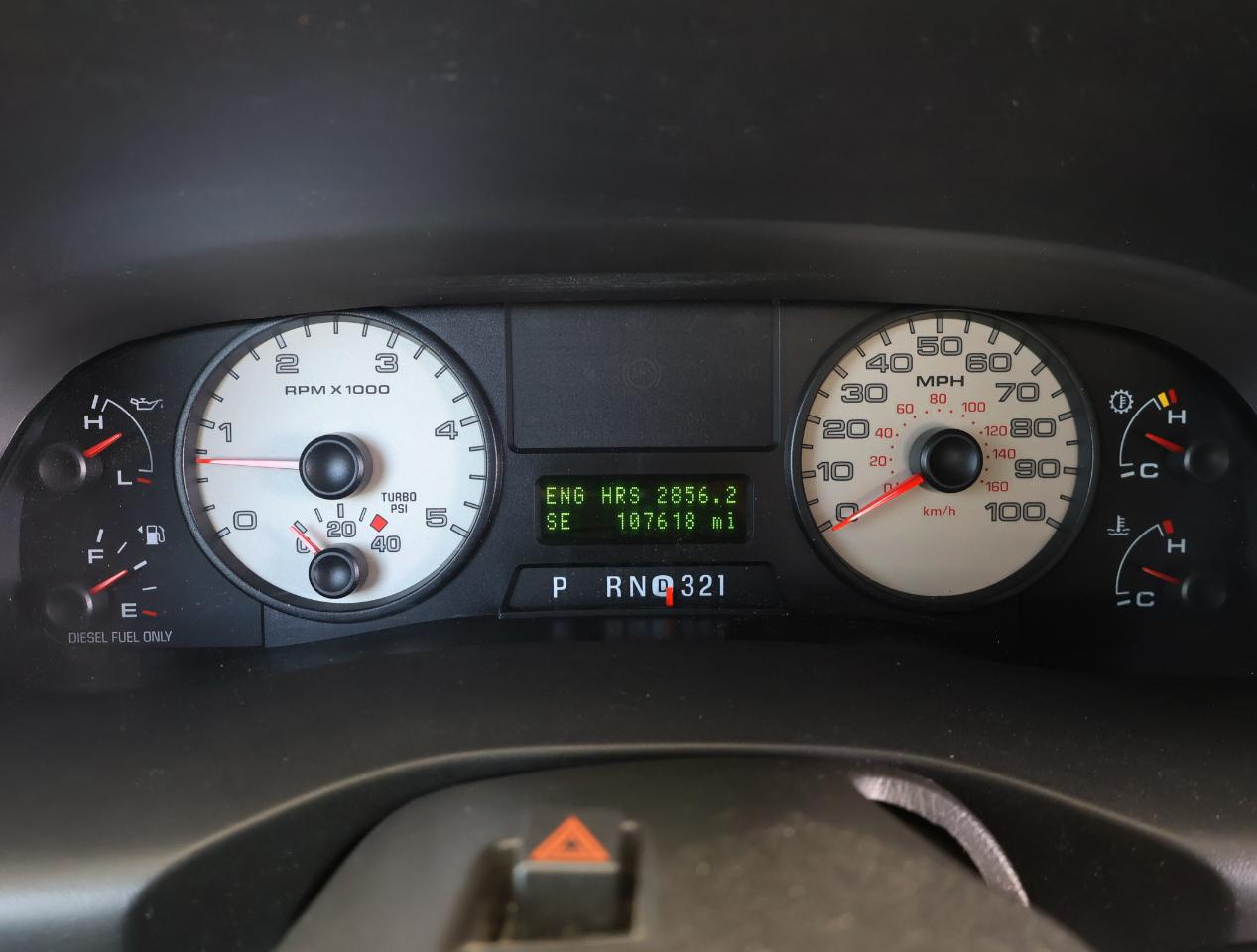 Ford F-250 SD Lariat Crew Cab Long Bed 2WD 2006