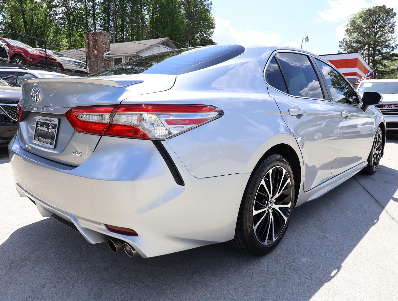 Toyota Camry SE 2018