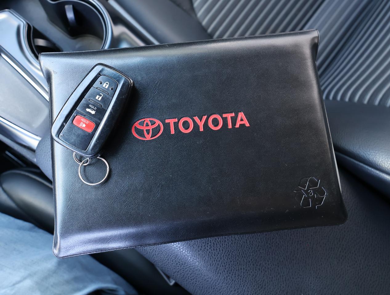 Toyota Camry SE 2018