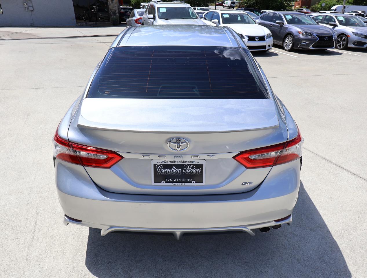 Toyota Camry SE 2018