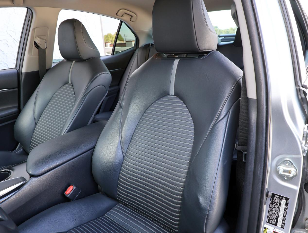 Toyota Camry SE 2018