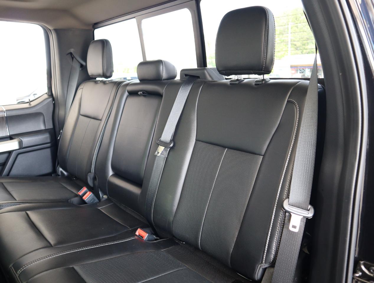 Ford F-250 SD Lariat Crew Cab 4WD 2021