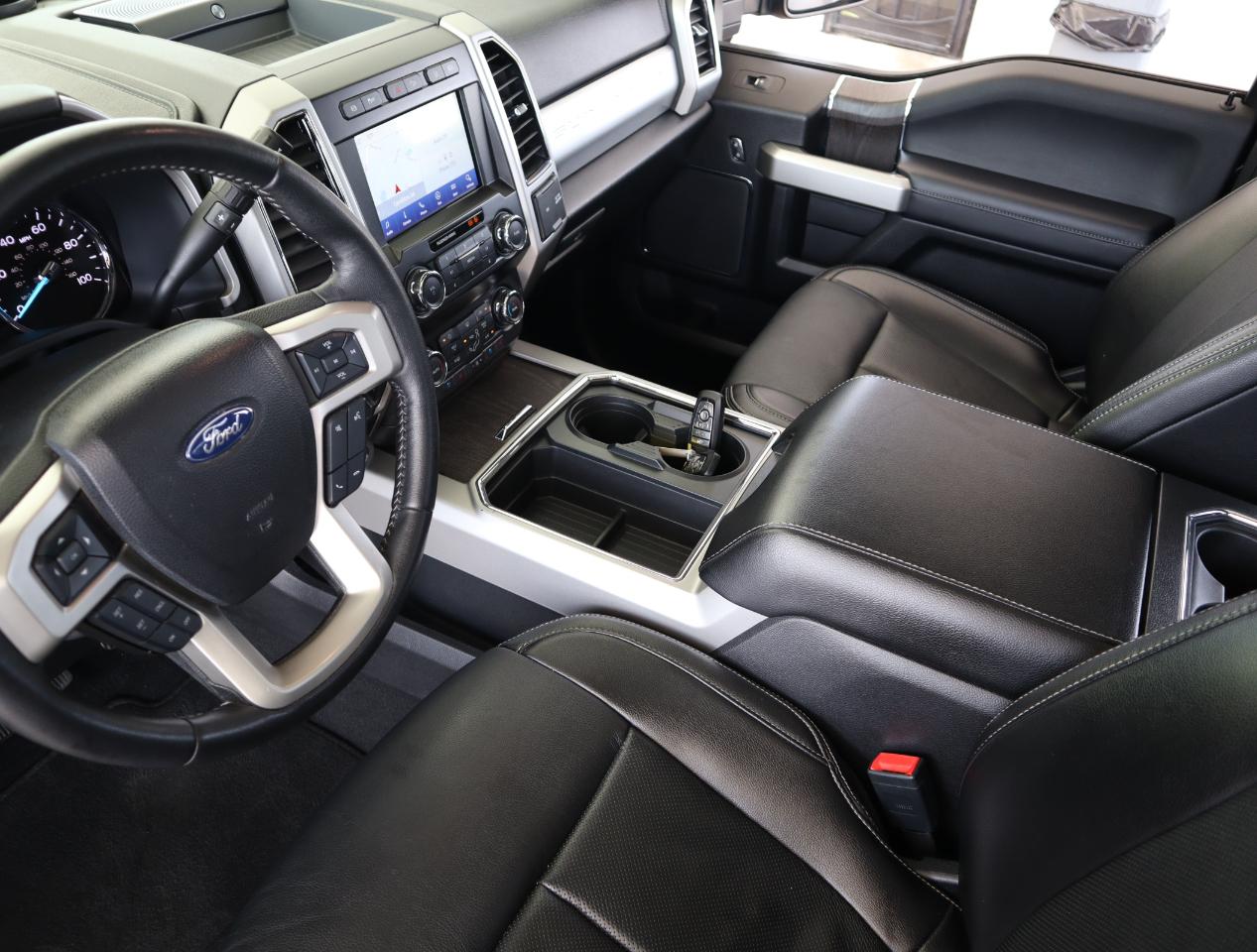 Ford F-250 SD Lariat Crew Cab 4WD 2021