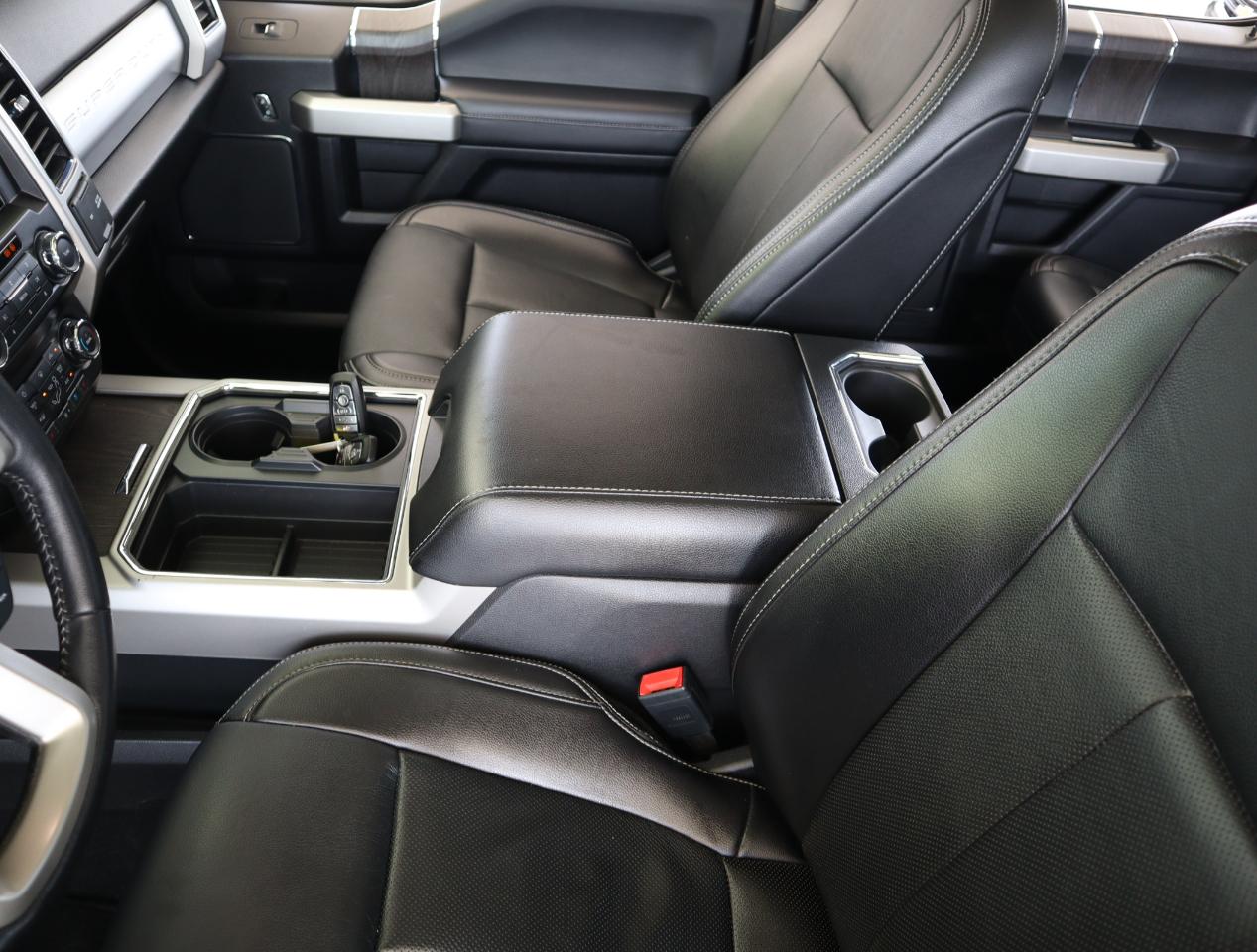 Ford F-250 SD Lariat Crew Cab 4WD 2021