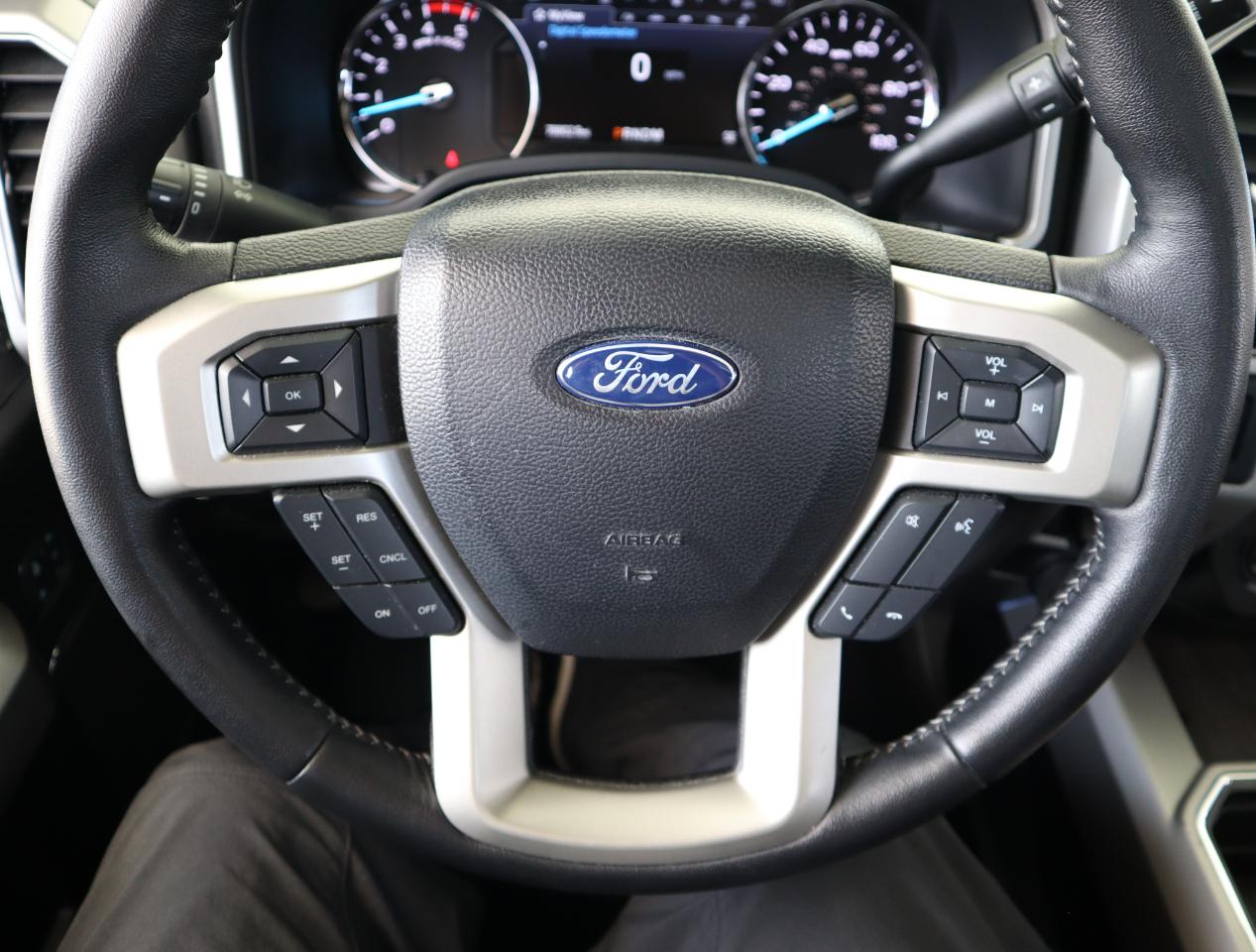 Ford F-250 SD Lariat Crew Cab 4WD 2021