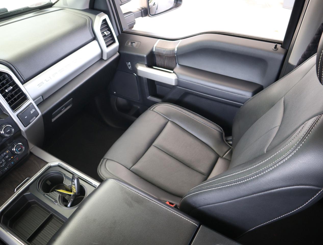 Ford F-250 SD Lariat Crew Cab 4WD 2021