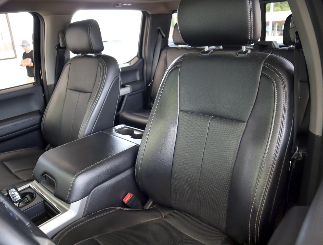 Ford F-250 SD Lariat Crew Cab 4WD 2021