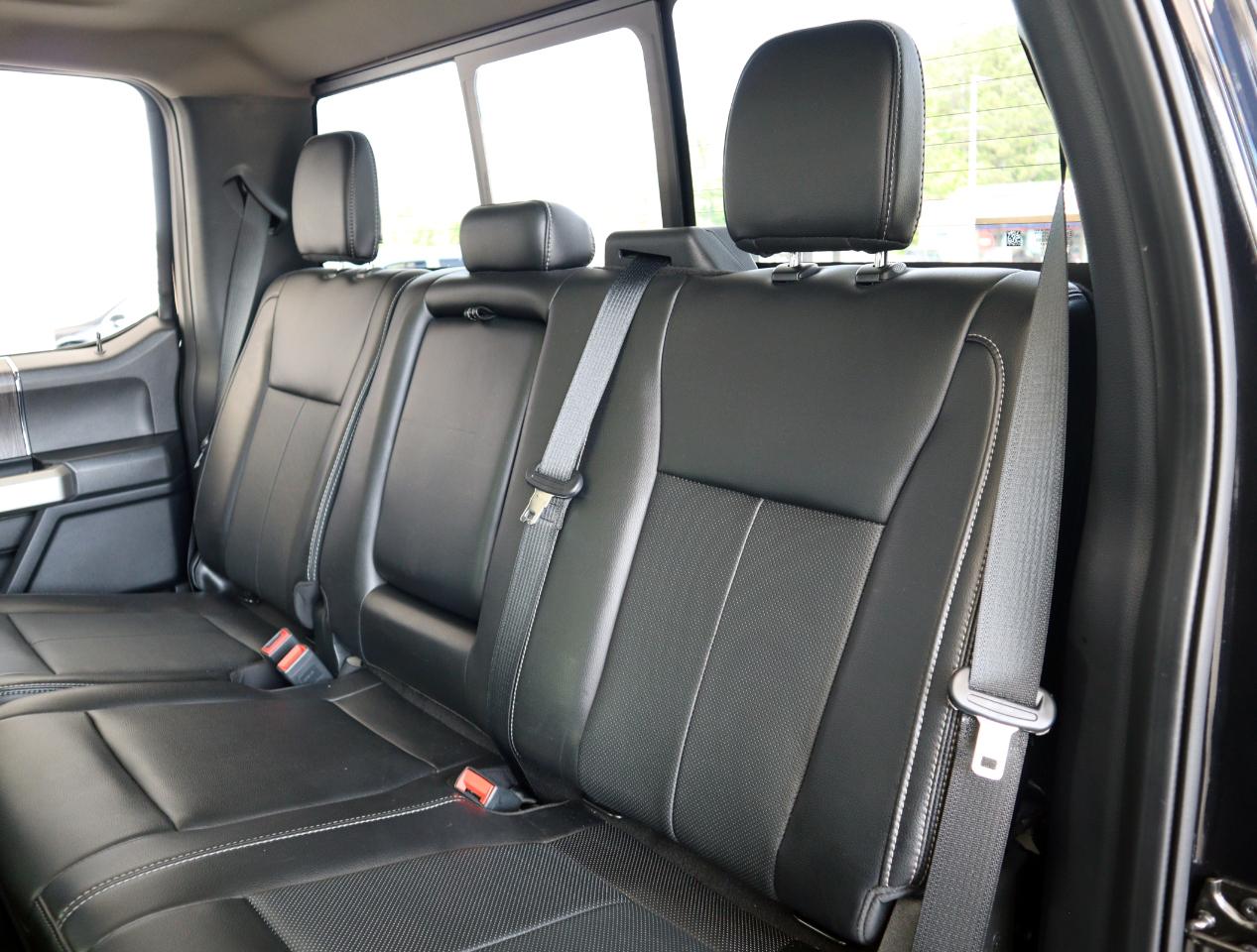 Ford F-250 SD Lariat Crew Cab 4WD 2021