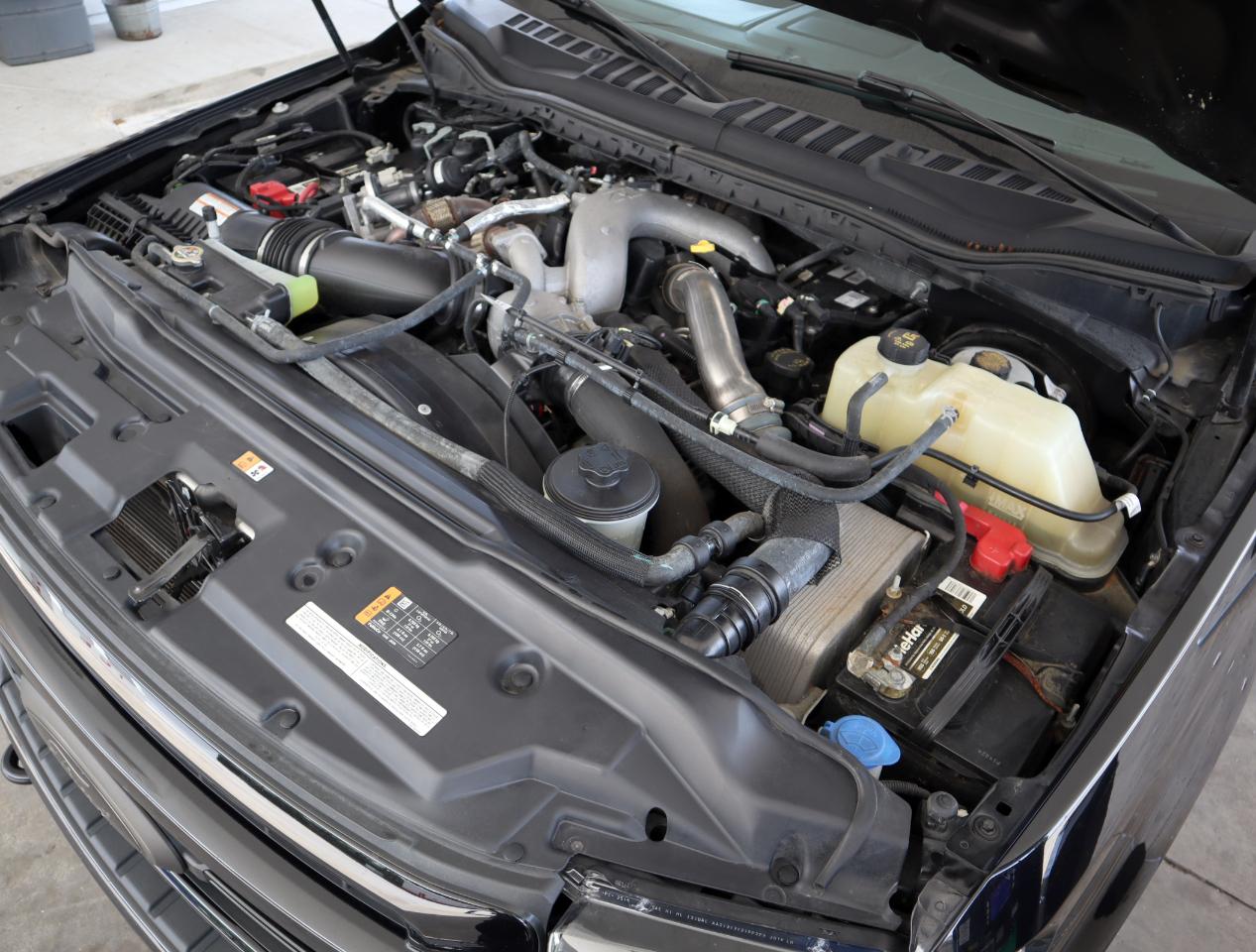 Ford F-250 SD Lariat Crew Cab 4WD 2021